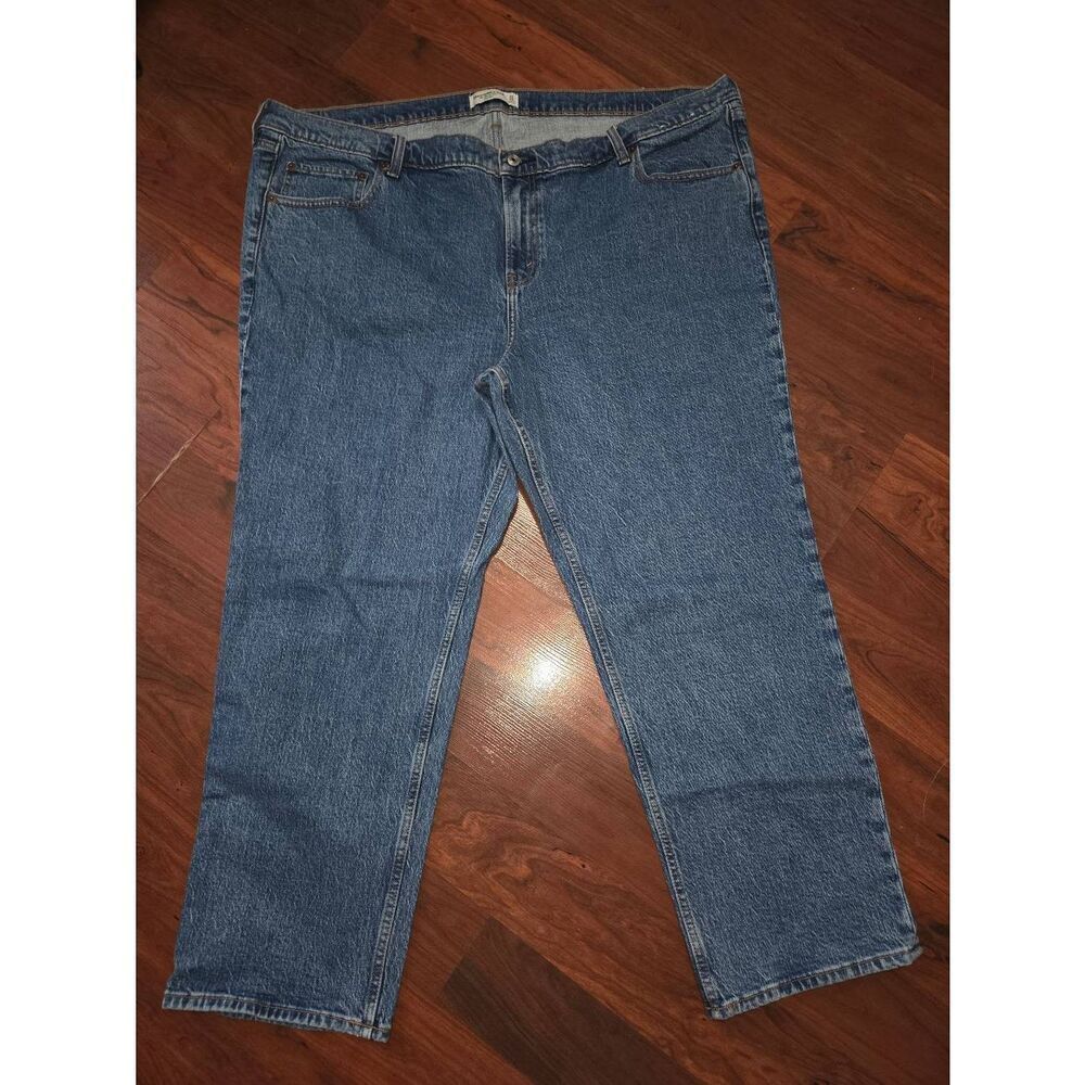 Abercrombie and Fitch The 90's Straight Mid Rise Jeans